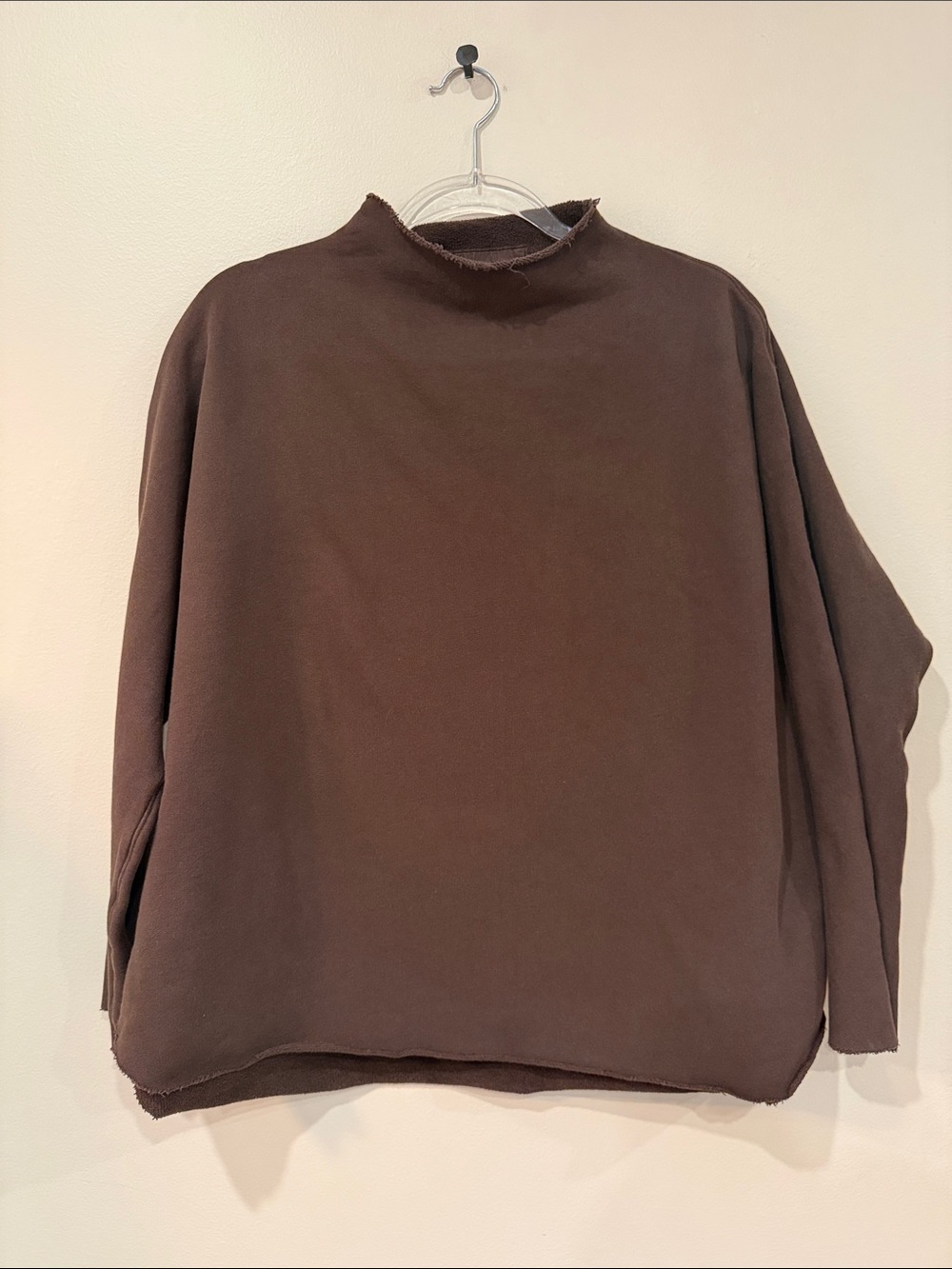 Frank & Eileen Effie Capelet Irish Chocolate Brown Raw-Edge Pullover Sweatshirt